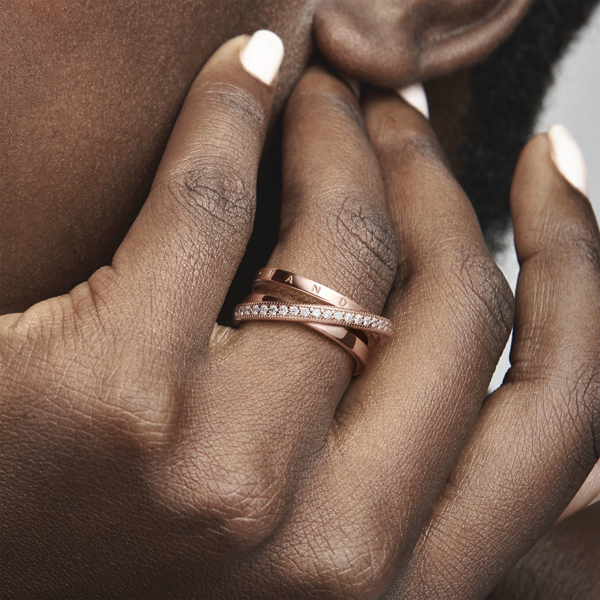 Crossover Pav¨¦ Triple Band Ring