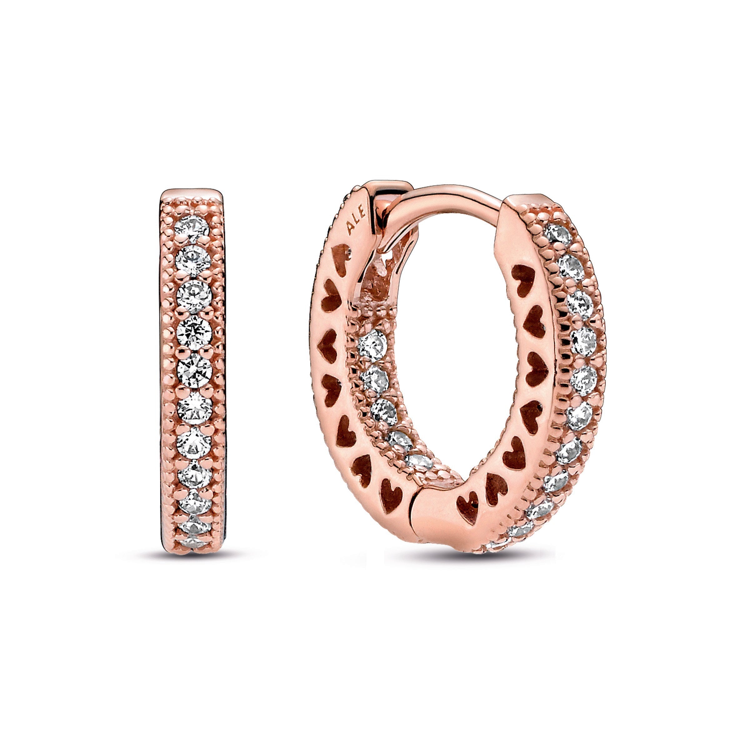 Pav¨¦ Heart Hoop Earrings